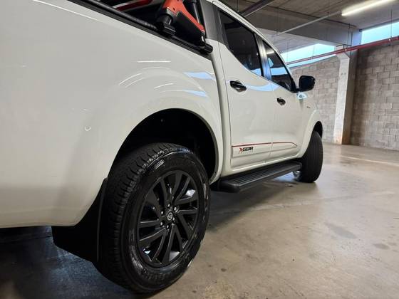 NISSAN FRONTIER 2.3 16V TURBO DIESEL X-GEAR EDITION CD 4X4 AUTOMÁTICO